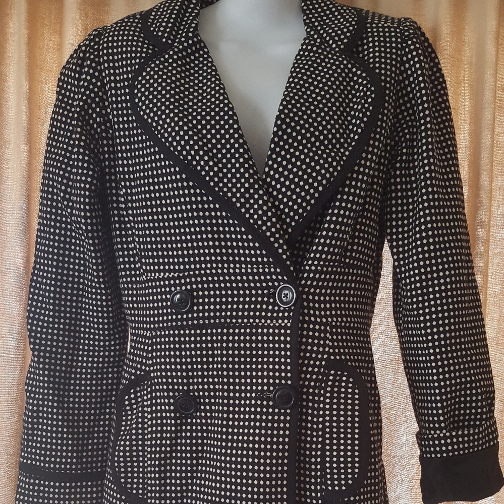 black and white blazer jacket size L